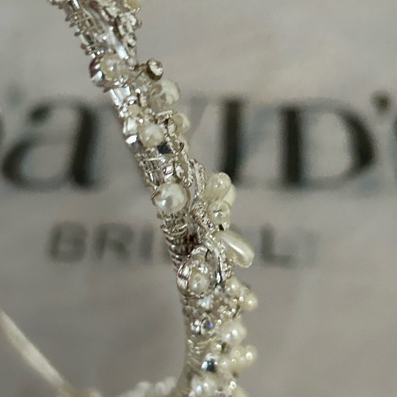 David’s Bridal Crown - Picture 3 of 4